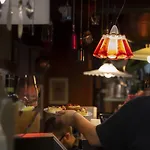 Oda ve Kahvaltı Locanda Al Cappello 4*