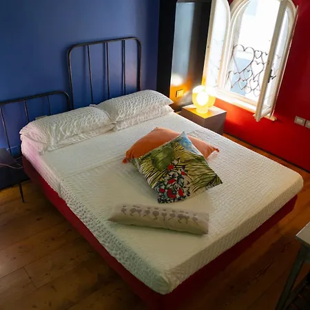 Al Cappello Bed & Breakfast 4*